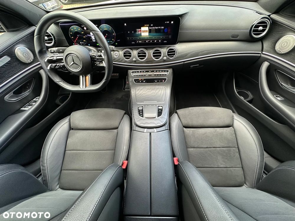 Mercedes-Benz Klasa E 220 d 4-Matic AMG - 11