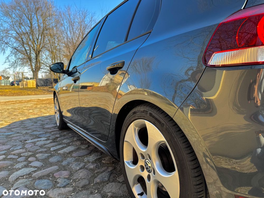 Volkswagen Golf 2.0 GTI - 15