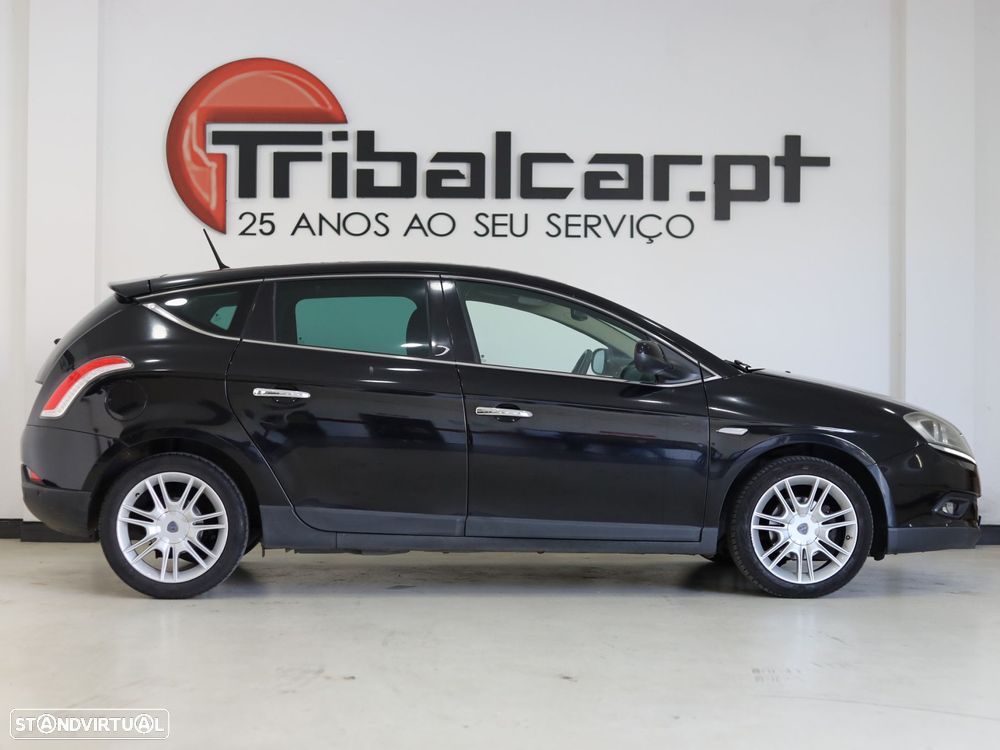 Lancia Delta - 4