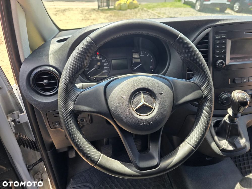 Mercedes-Benz Vito - 27