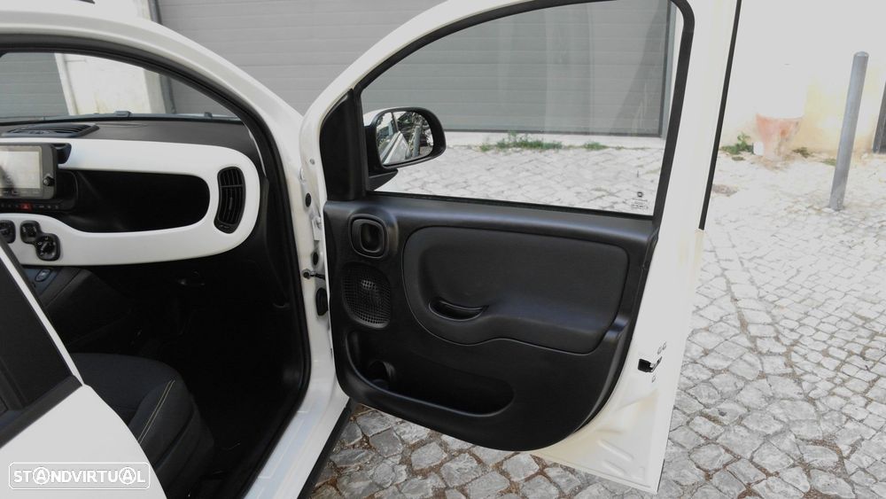 Fiat Panda Pandina 1.0 Hybrid — fotografia 18