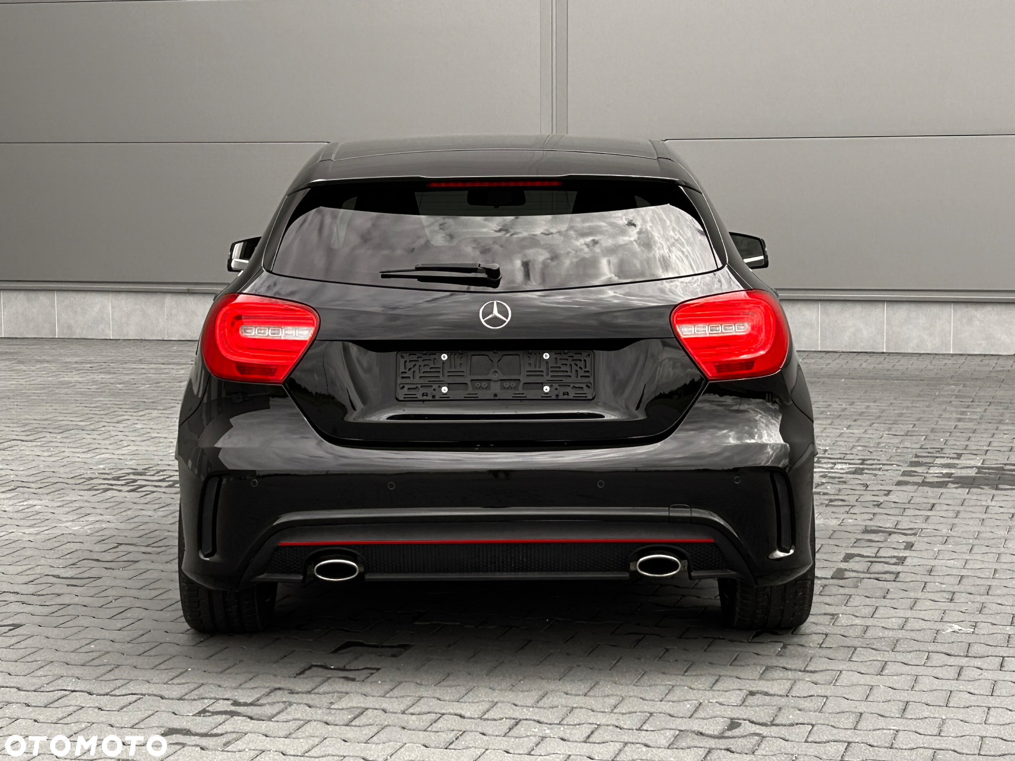 Mercedes-Benz Klasa A 250 (BlueEFFICIENCY) 7G-DCT AMG Sport - 5