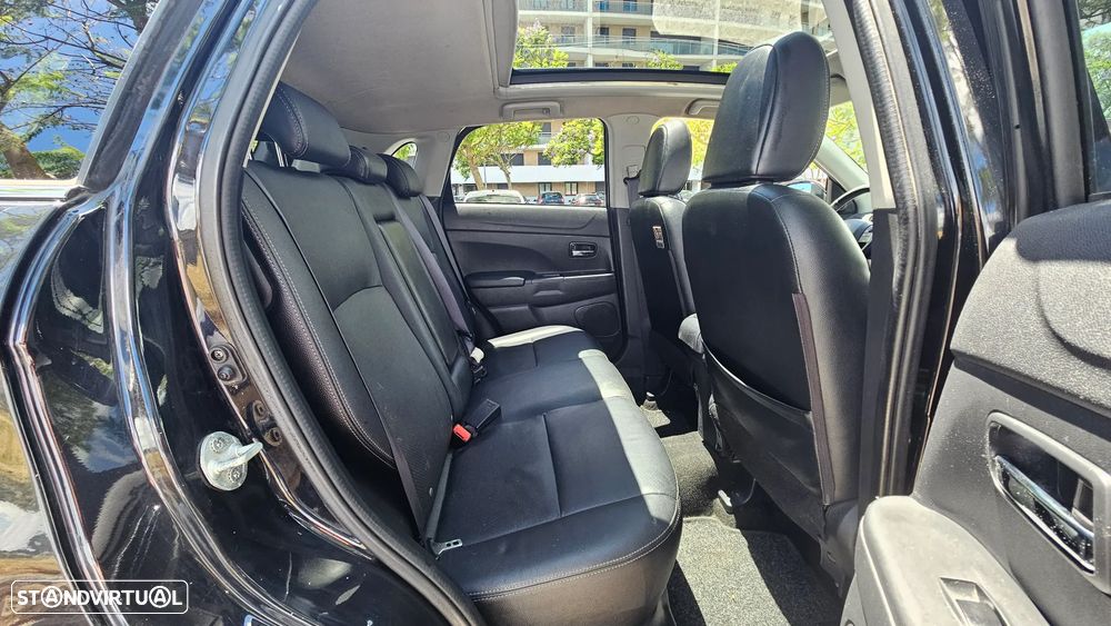 Mitsubishi ASX 1.6 DI-D Instyle Connect Edition - 28