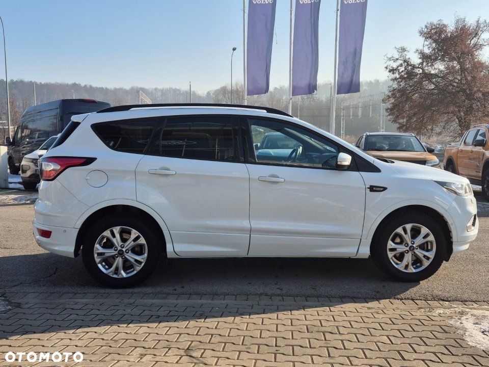 Ford Kuga - 7