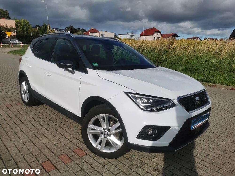 Seat Arona 2018 photo 2