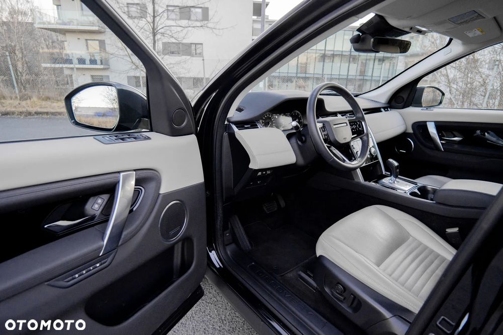 Land Rover Discovery Sport 2.0 P200 mHEV - 9