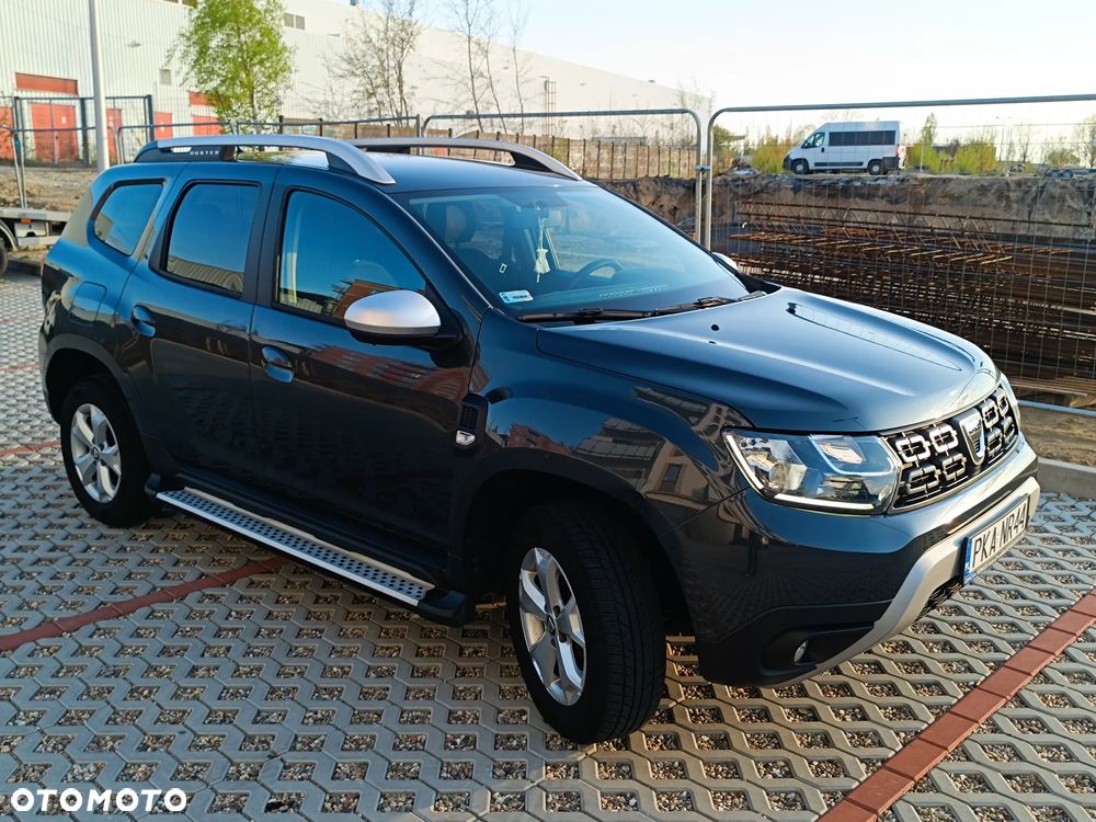 Dacia Duster 1.6 SCe Laureate S&S - 3