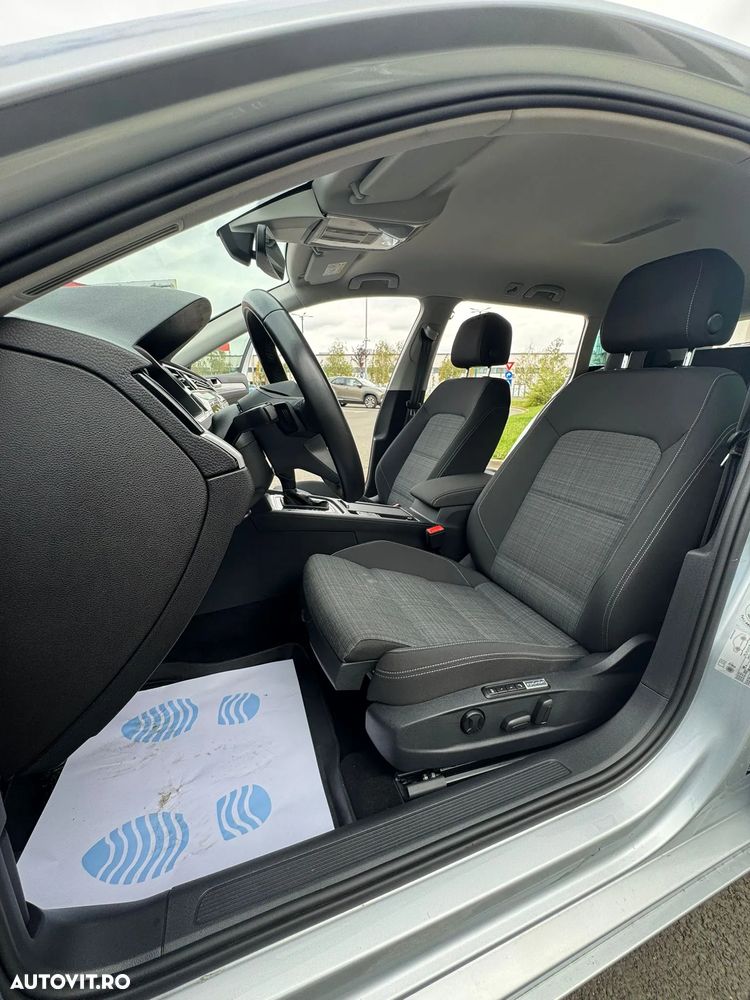 Volkswagen Passat Variant 2.0 TDI DSG Business - 15