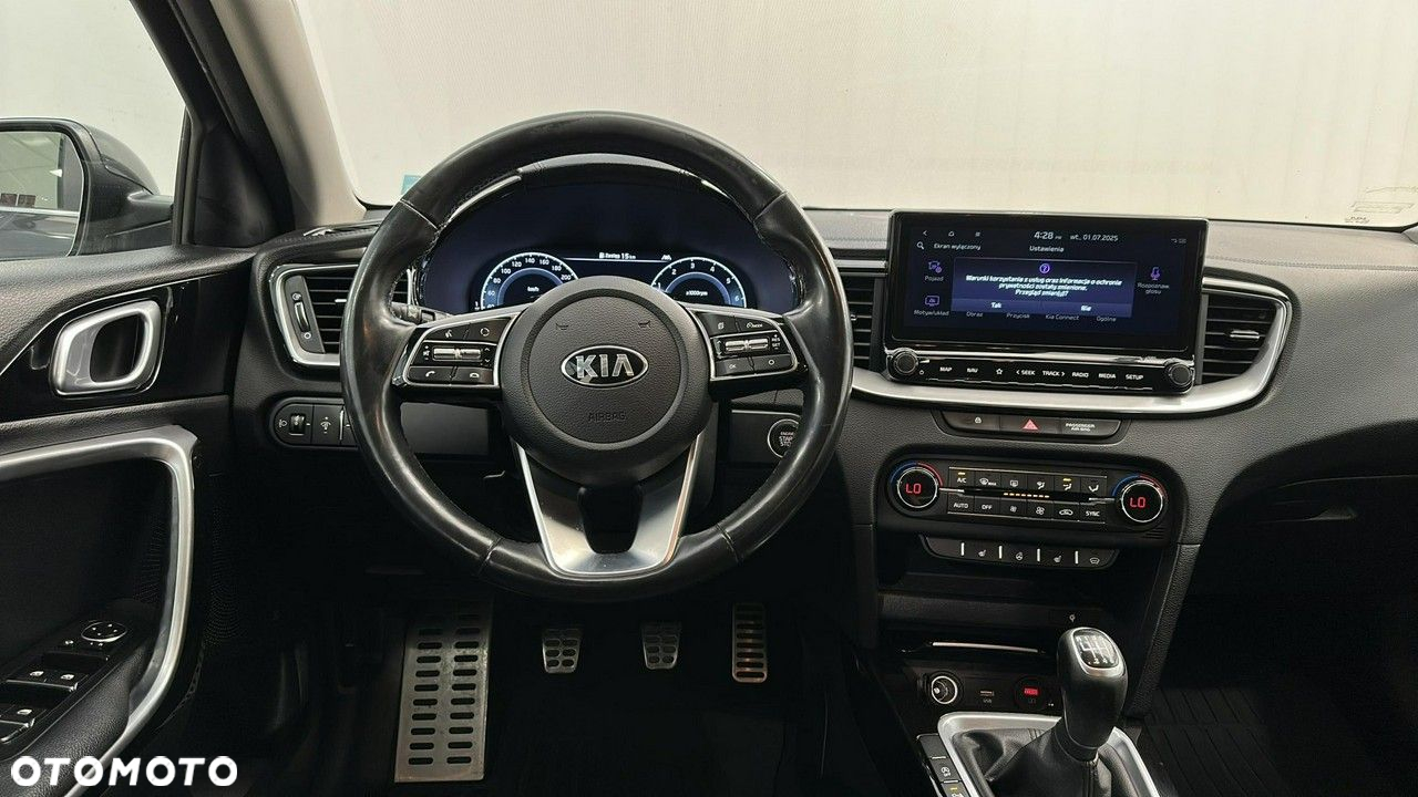 Kia Ceed 1.4 T-GDI L Business Line - 9