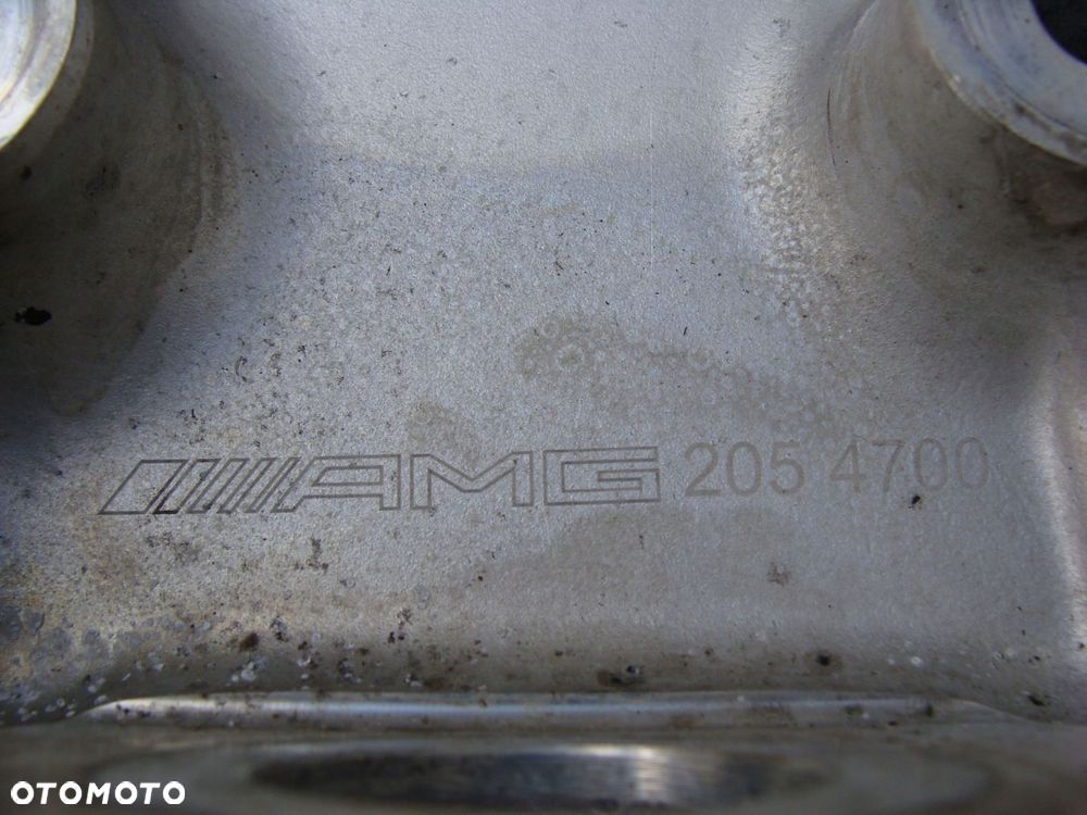 zwrotnica piasta lewa mercedes c-klasa w205 63amg 2054700 - 4