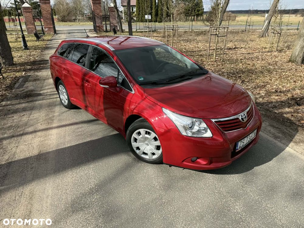 Toyota Avensis 1.8 Sol EU5 - 35