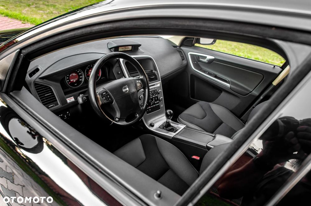 Volvo XC 60 D5 AWD Summum - 21