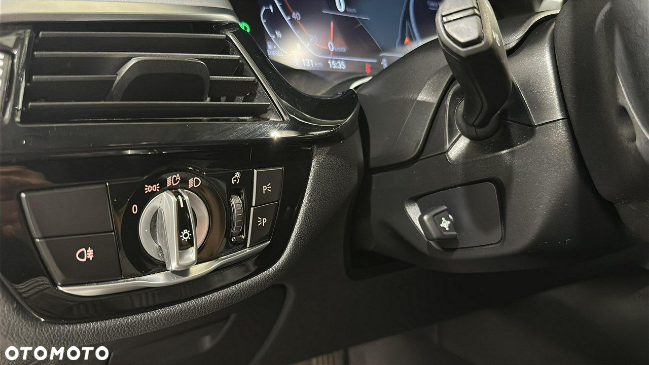 BMW Seria 5 - 25
