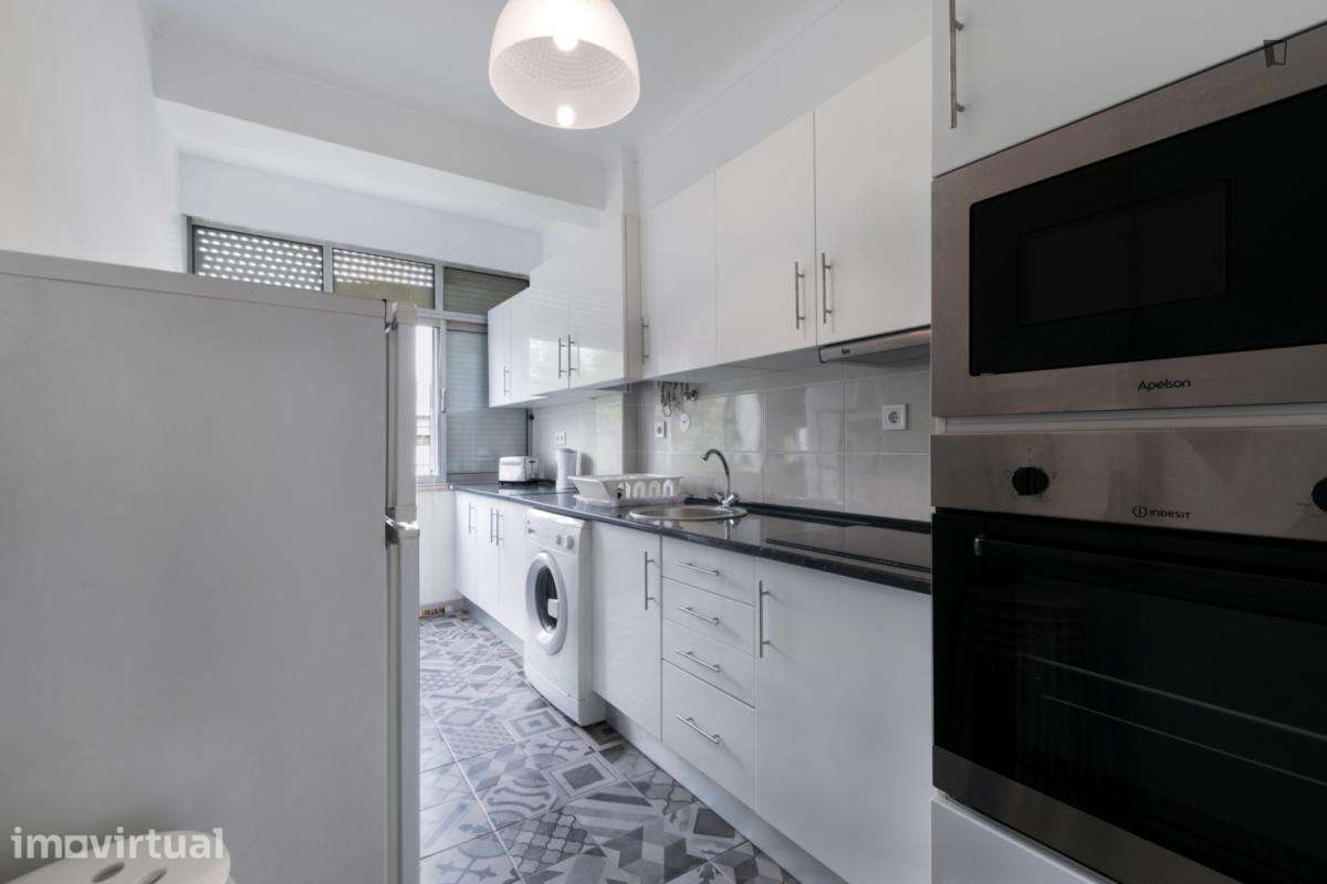 Quarto - localizado em Amadora Lisbon - Grande imagem: 4/16