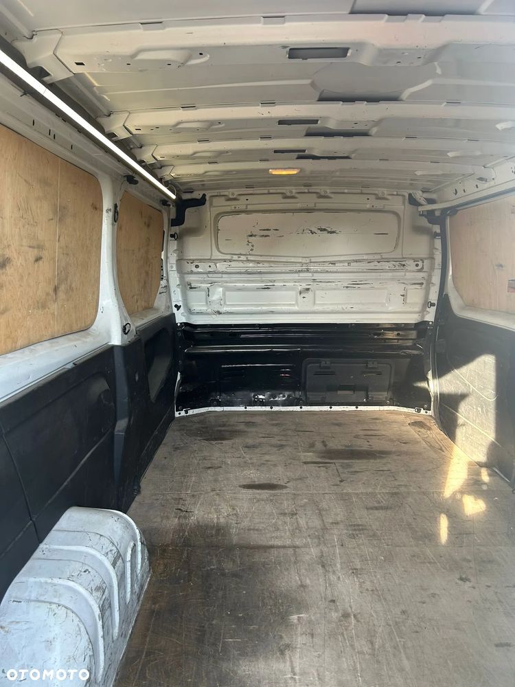 Renault Trafic - 13