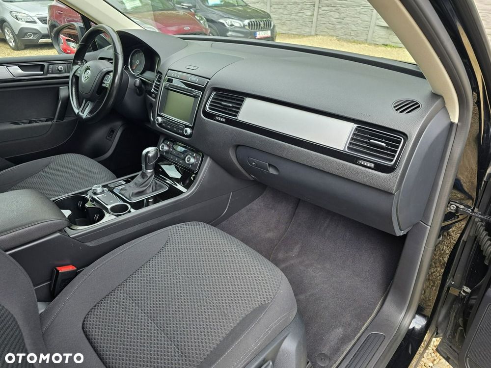 Volkswagen Touareg 3.0 V6 TDI BMT Business Line - 10