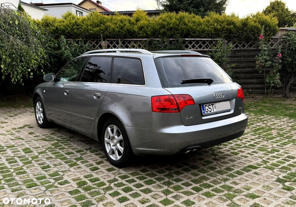 Audi A4 Avant 2.0 TDI - 23