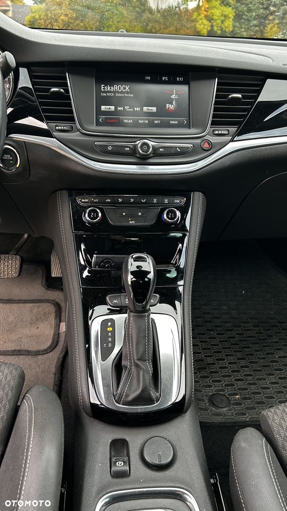 Opel Astra 1.4 T Elite S&S - 13
