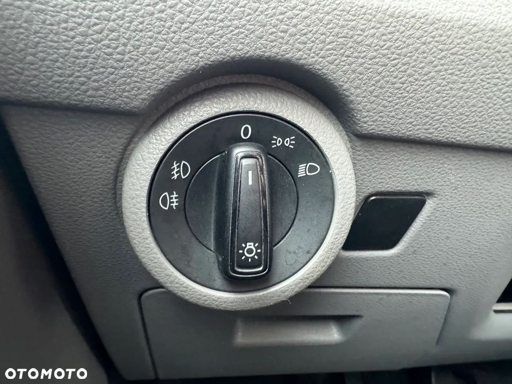 Volkswagen Transporter  L2 MAXI LONG - 17