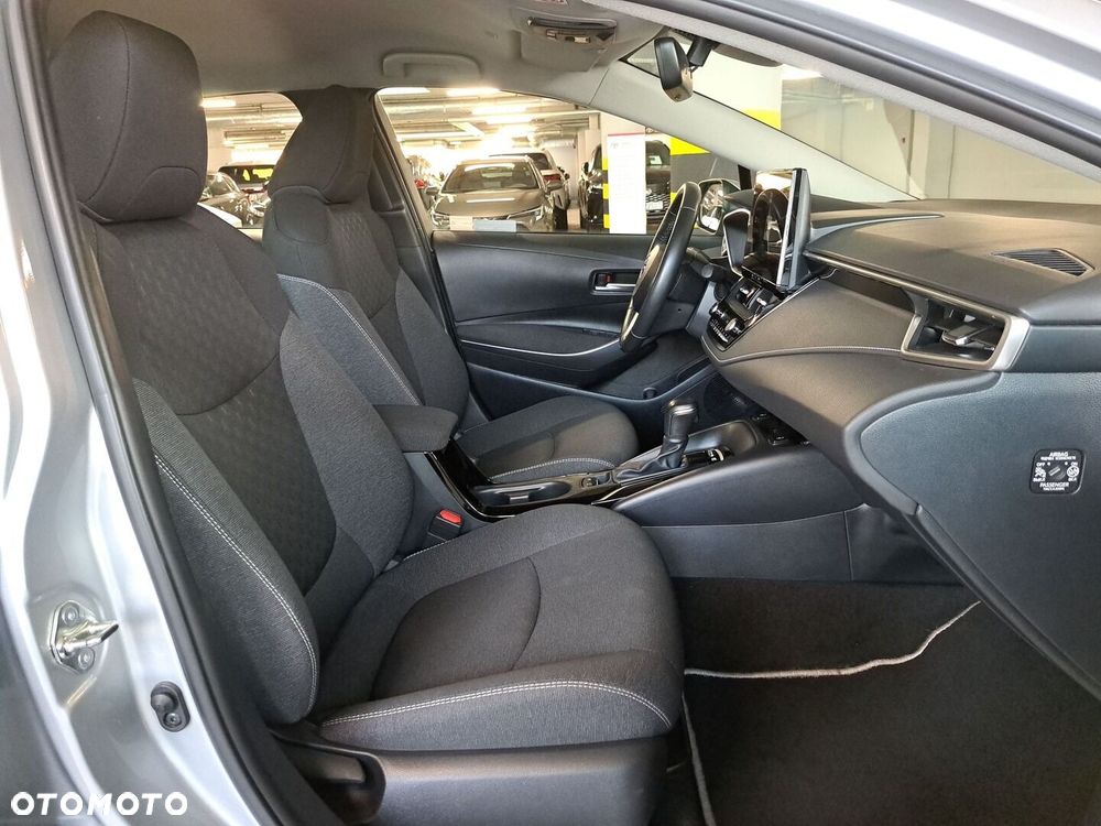 Toyota Corolla 1.8 Hybrid Comfort - 16
