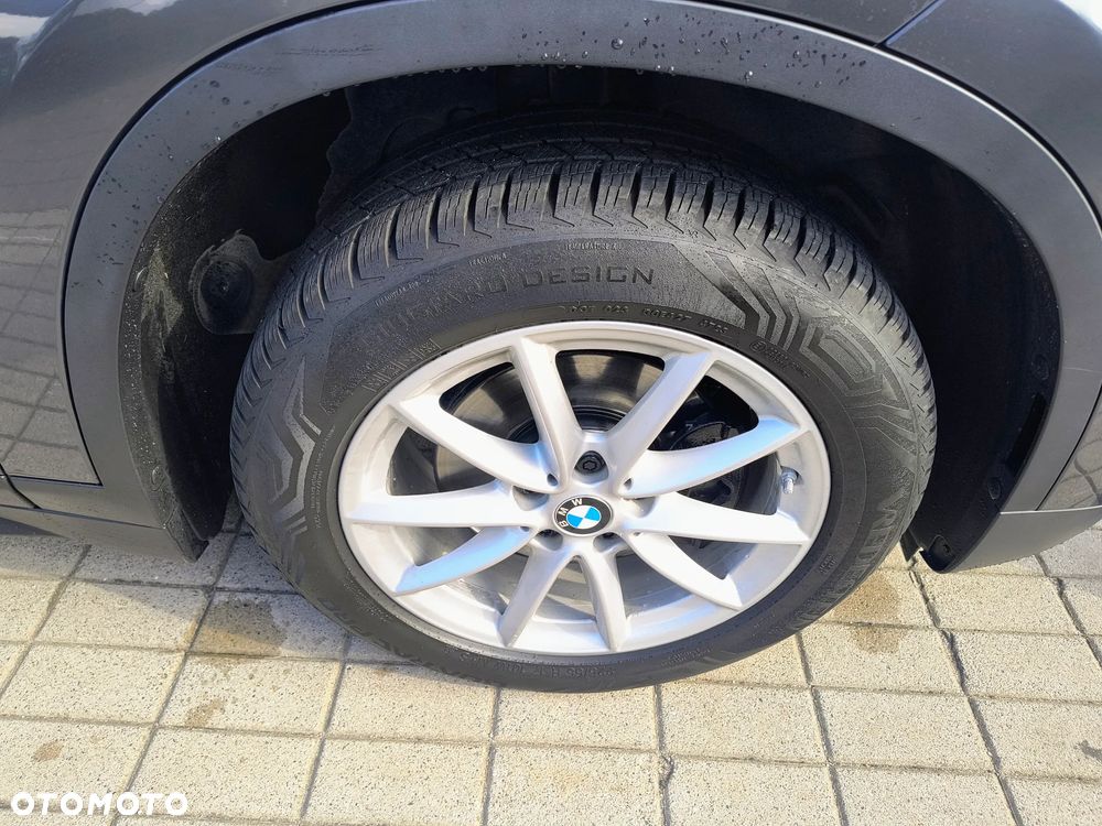 BMW X1 - 11