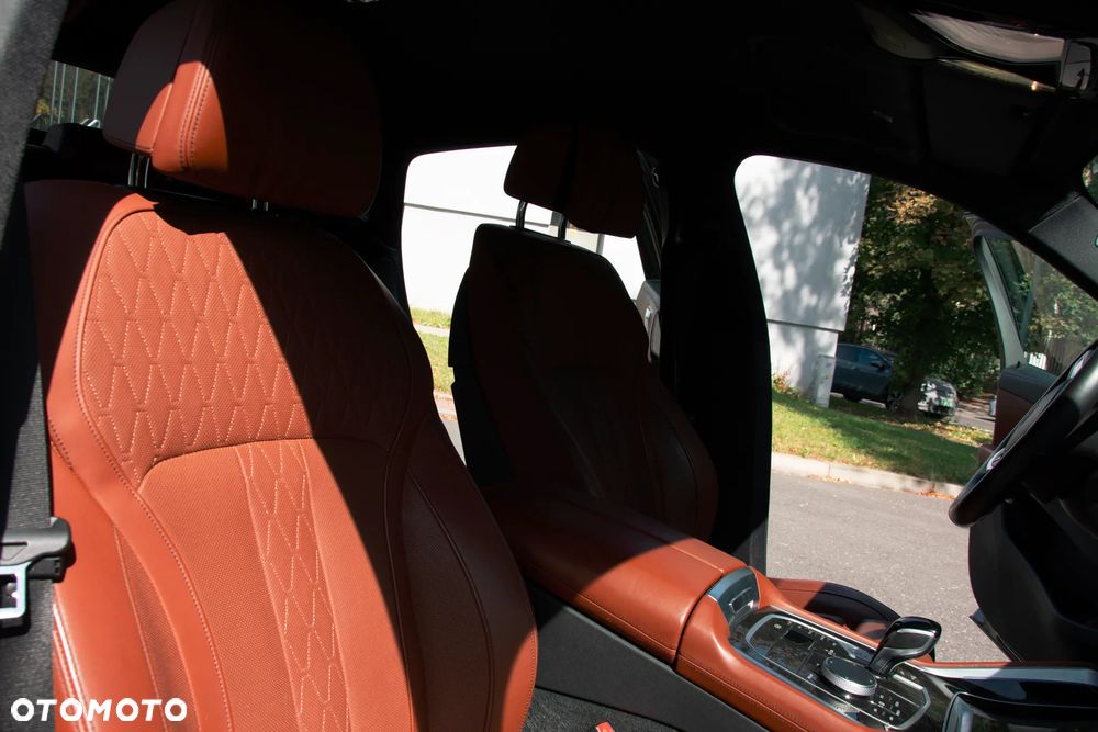 BMW X6 - 27