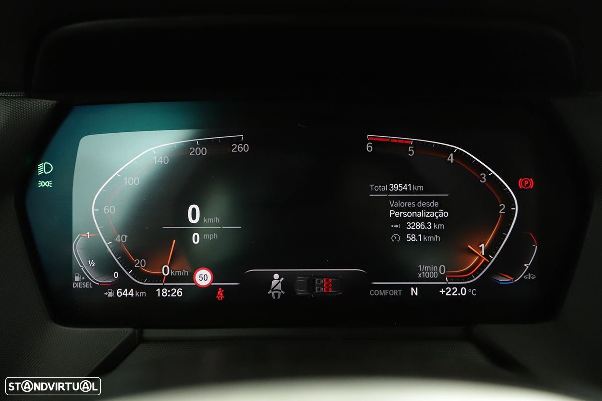 BMW 116 d Pack Desportivo M Auto - 20