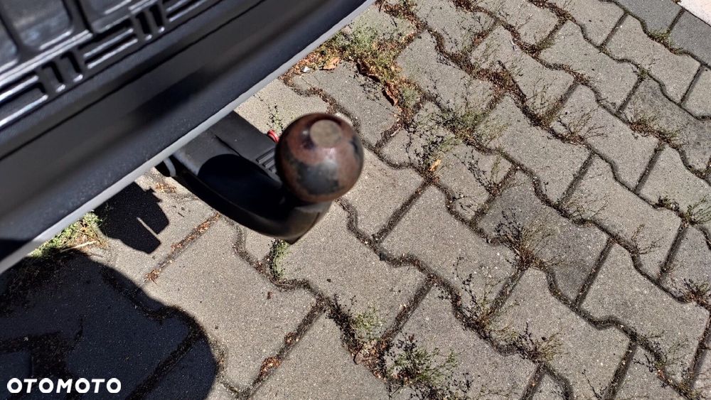 Volkswagen T-Roc - 12