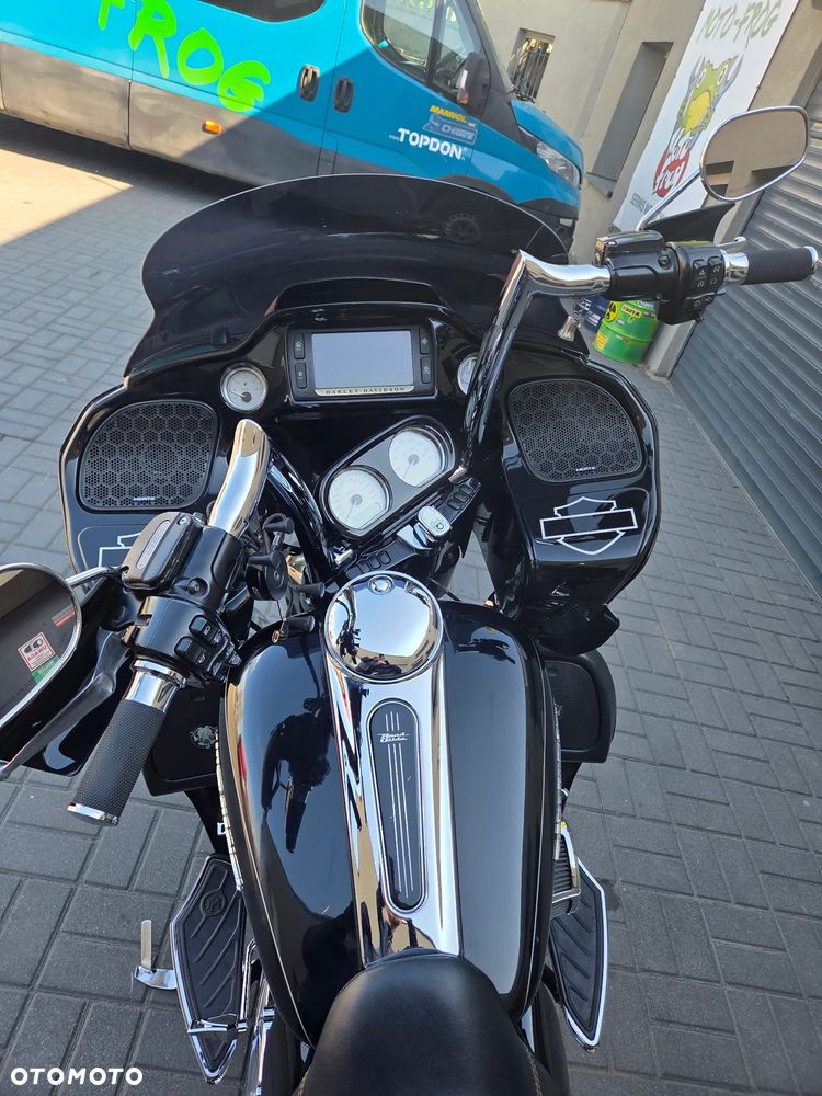Harley-Davidson Touring Road Glide - 10