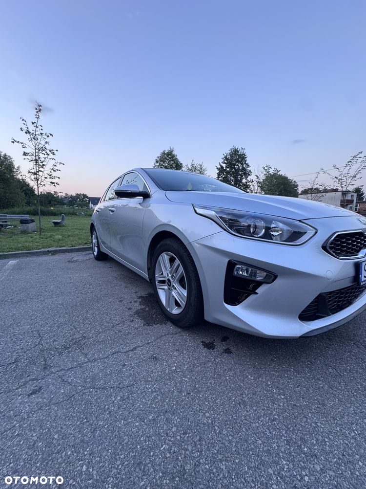 Kia Ceed 1.6 CRDi SCR L - 10