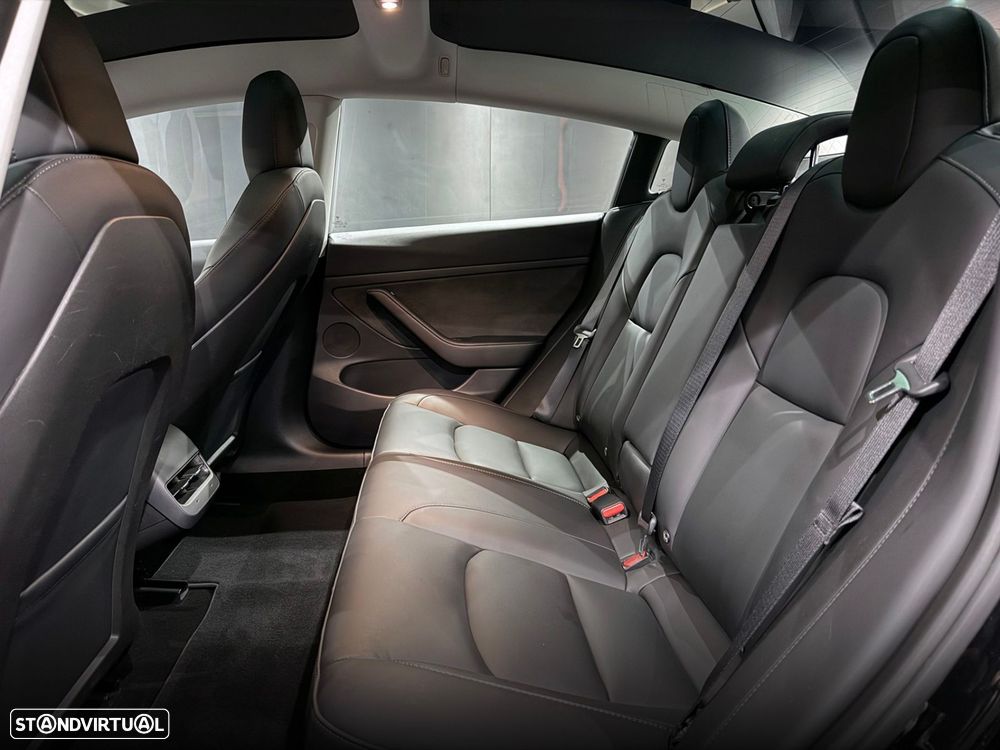 Tesla Model 3 Standard RWD - 31