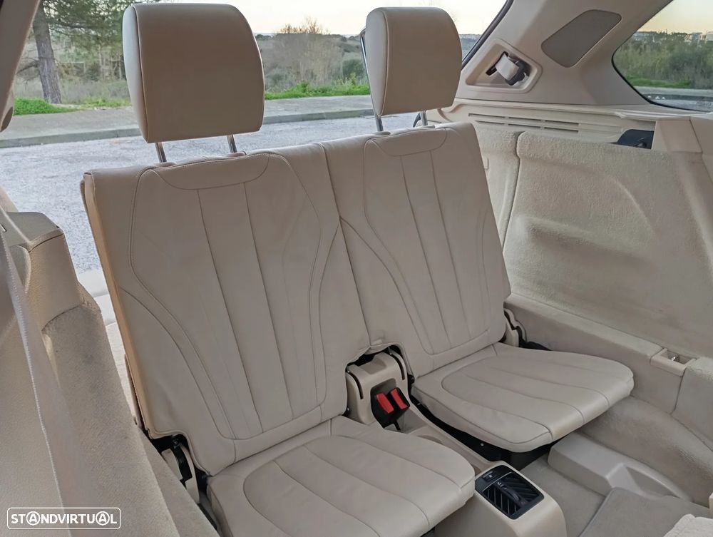 BMW X5 25 d sDrive Comfort 7L - 29