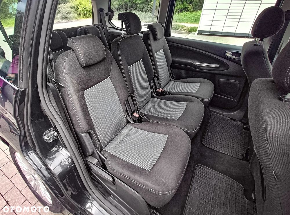 Ford Galaxy 2.0 TDCi Titanium - 15