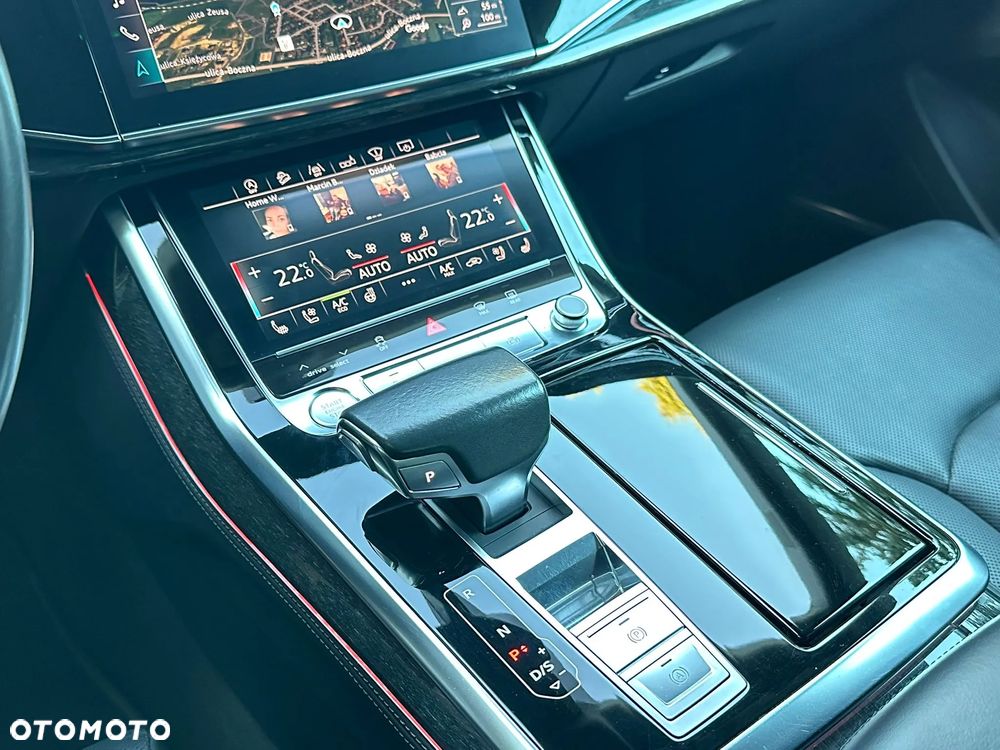 Audi Q8 - 25