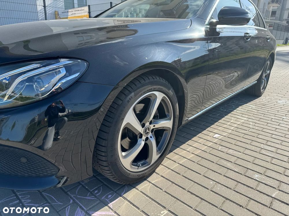 Mercedes-Benz Klasa E 200 9G-TRONIC - 12