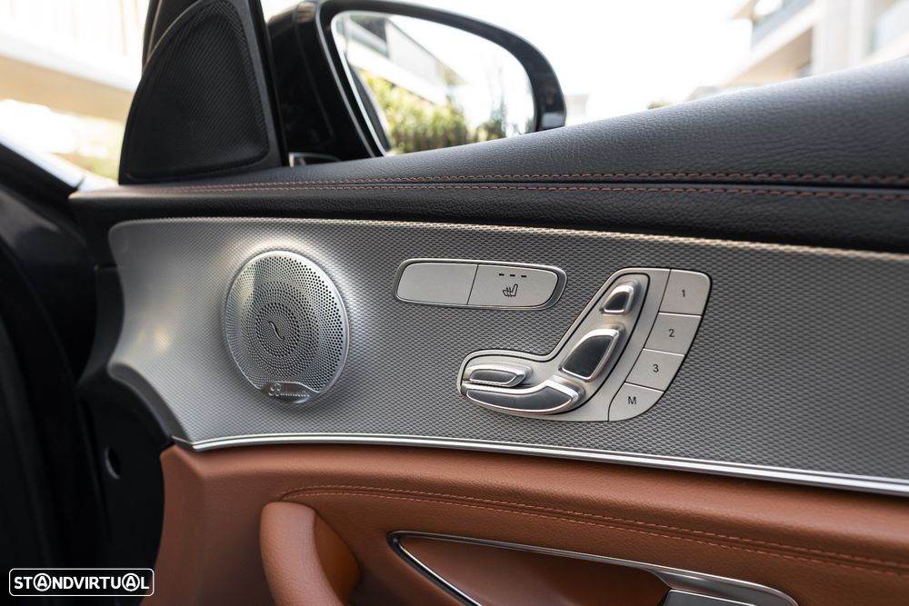 Mercedes-Benz E 220 - 40