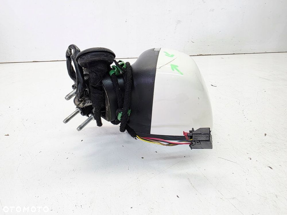 LUSTERKO ZEWNĘTRZNE PRAWE AUDI A1 8X 8X3 6 PIN LY9K 1/25 UK - 7