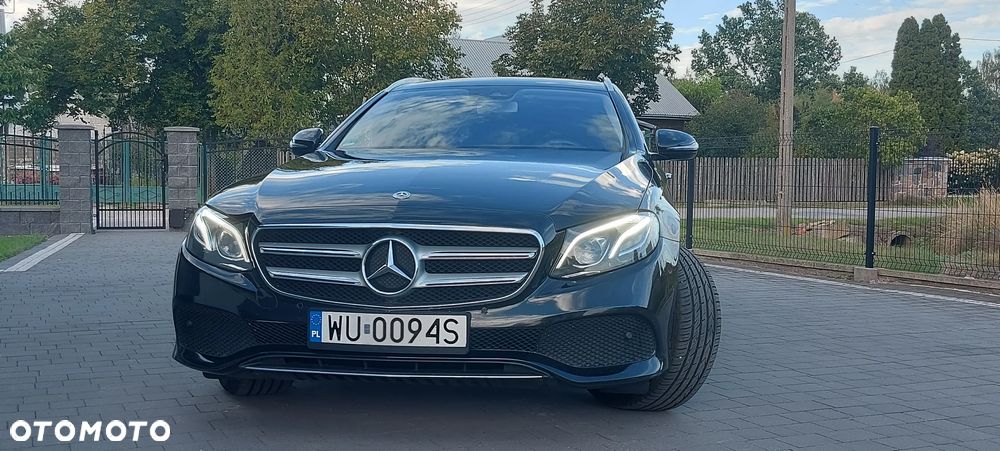 Mercedes-Benz Klasa E 220 d 9G-TRONIC - 2