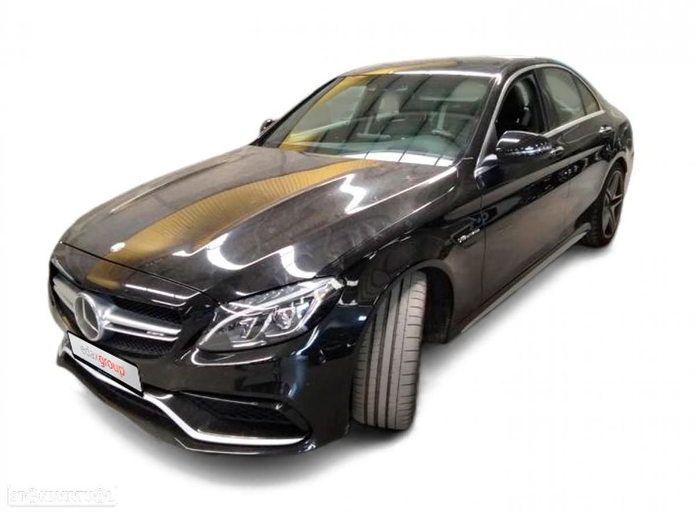 Mercedes-Benz C 63 AMG - 1