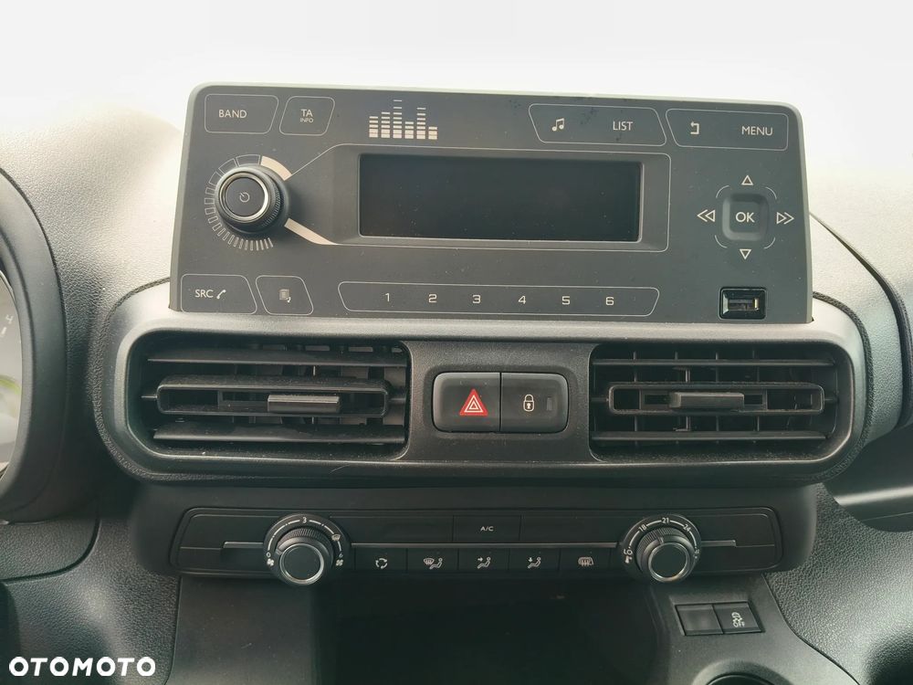 Toyota Proace City - 18
