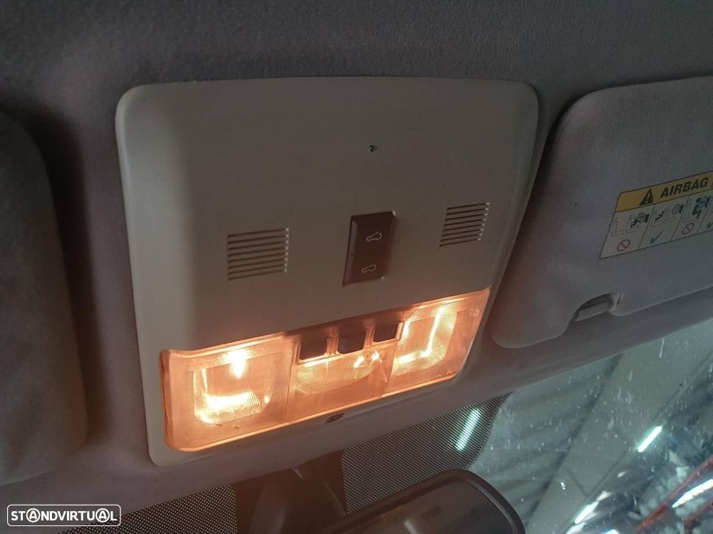 LUZ INTERIOR LAND ROVER RANGE ROVER SPORT - 1