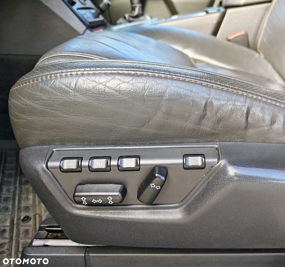 Volvo XC 90 D5 AWD Executive - 23