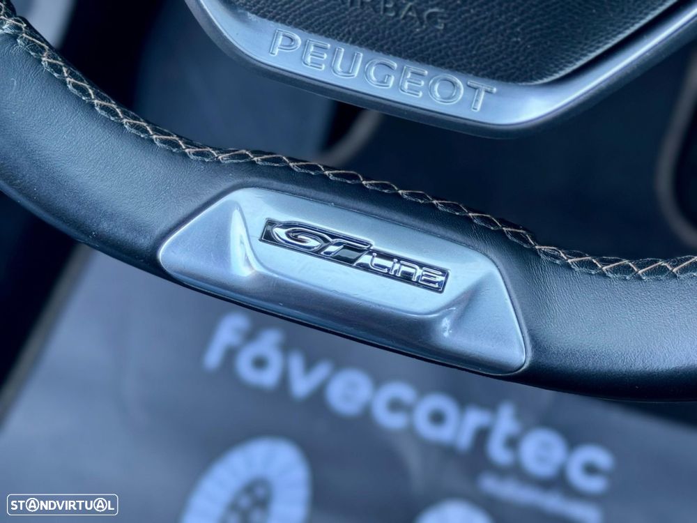 Peugeot 5008 1.2 PureTech GT Line EAT8 - 39