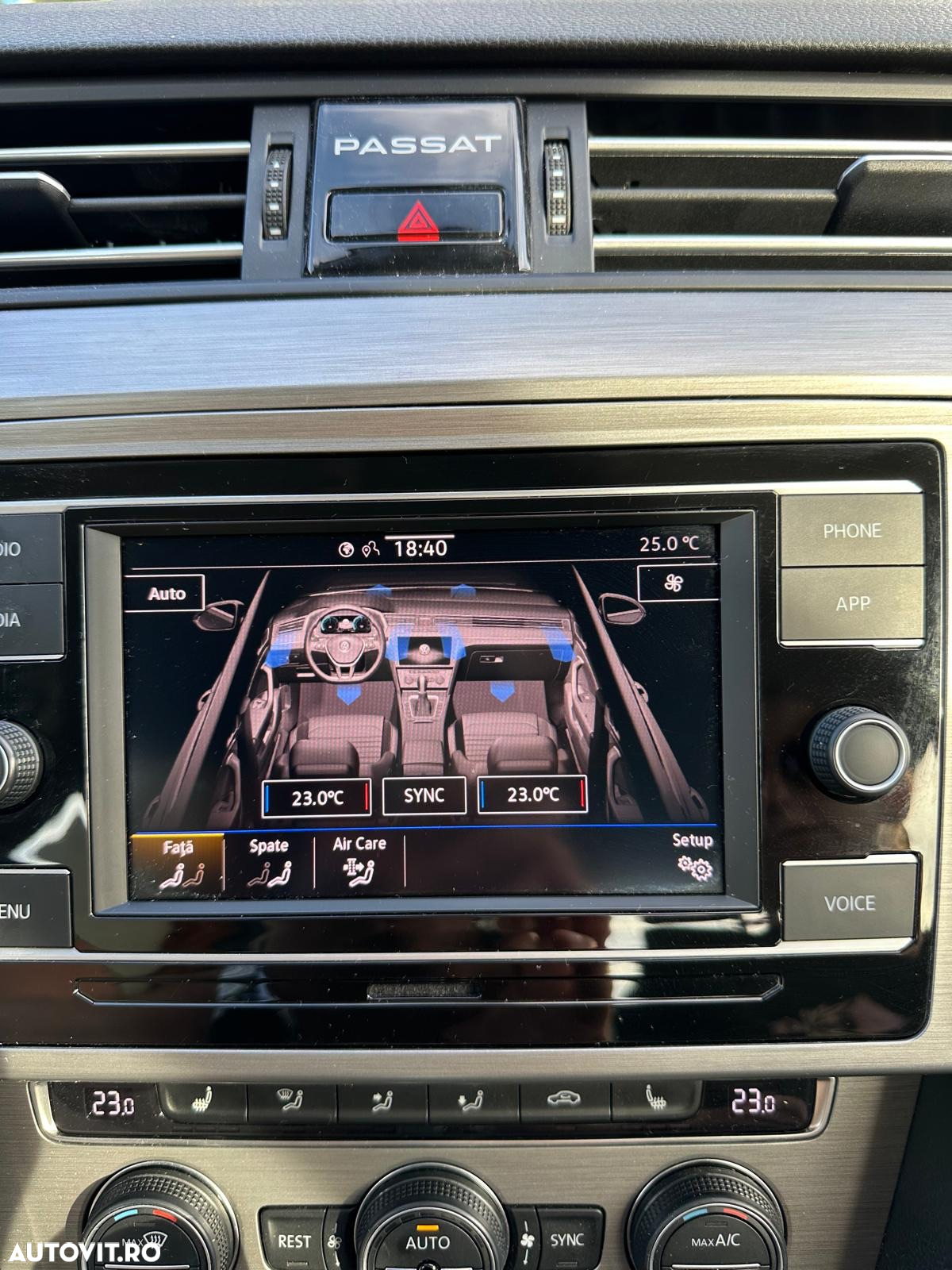 Volkswagen Passat - 24