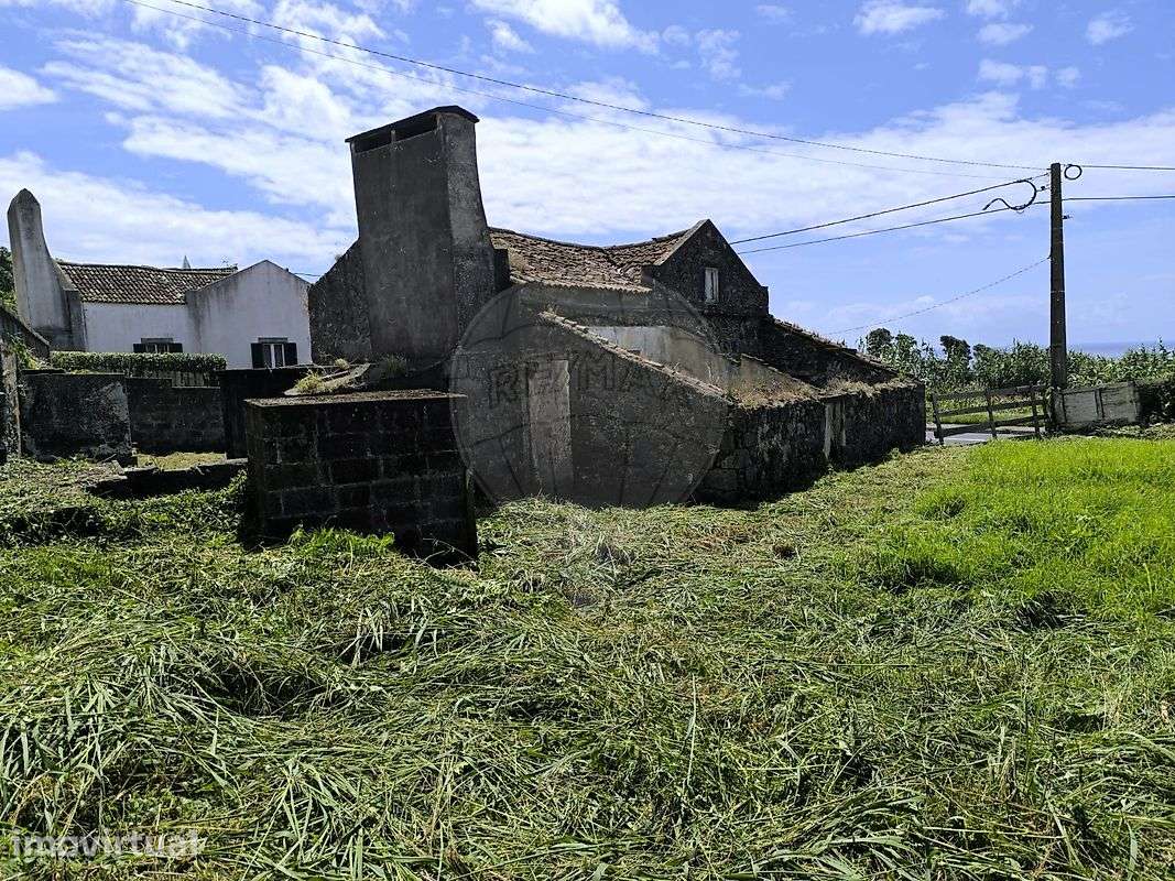 Moradia T2 para venda - Grande imagem: 3/13