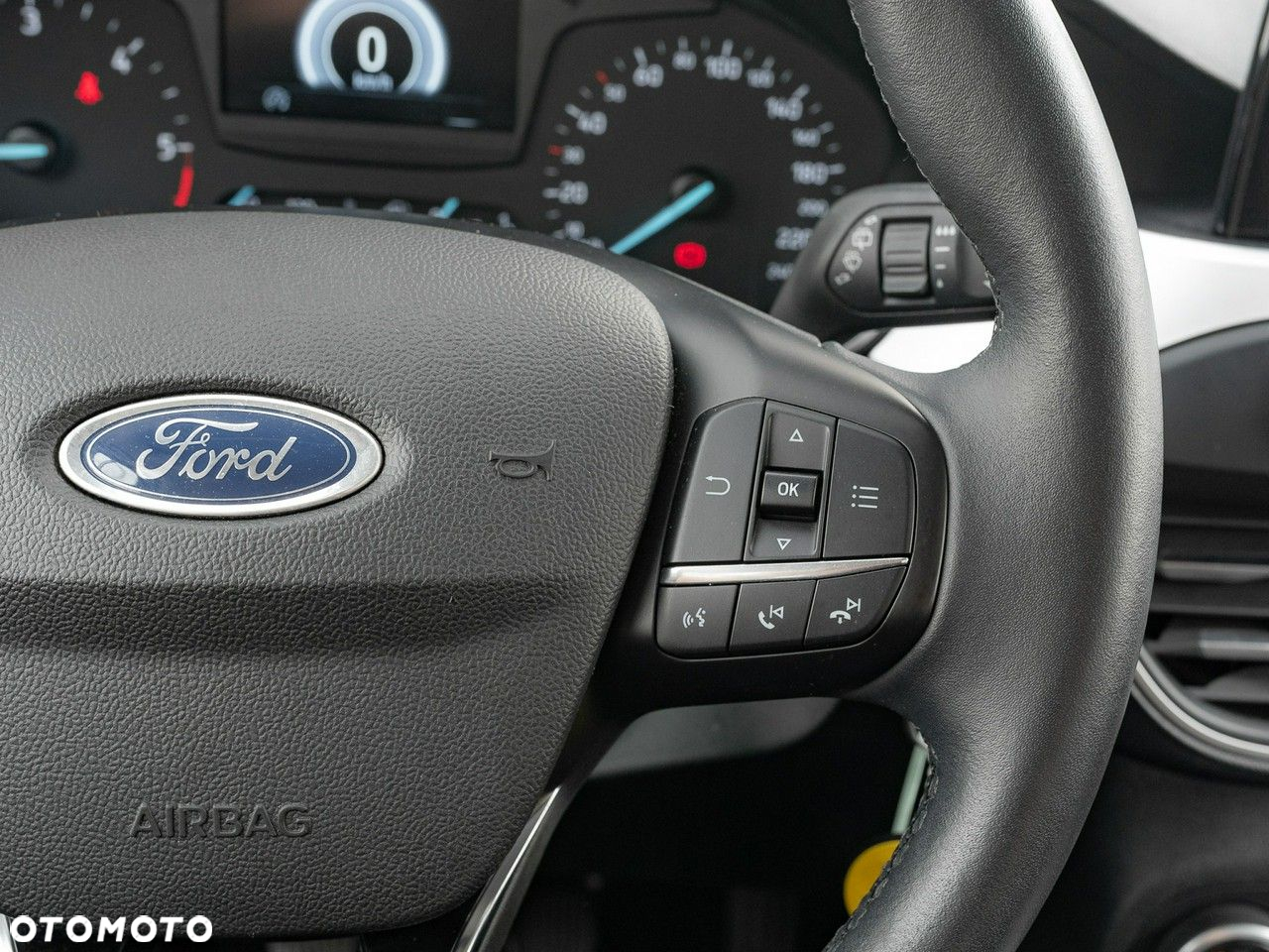 Ford Focus 1.5 EcoBlue Connected - 17
