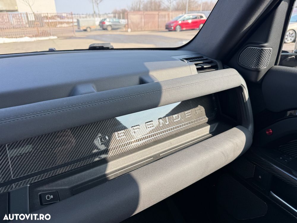 Land Rover Defender 110 3.0D 250 MHEV Hard Top X-Dynamic SE - 22
