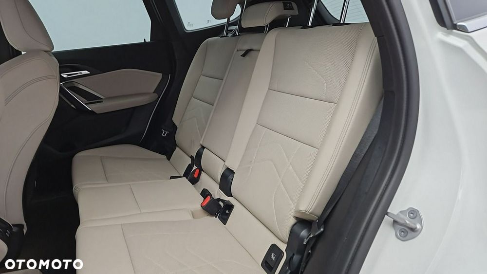 BMW X1 xDrive23i mHEV M Sport - 22