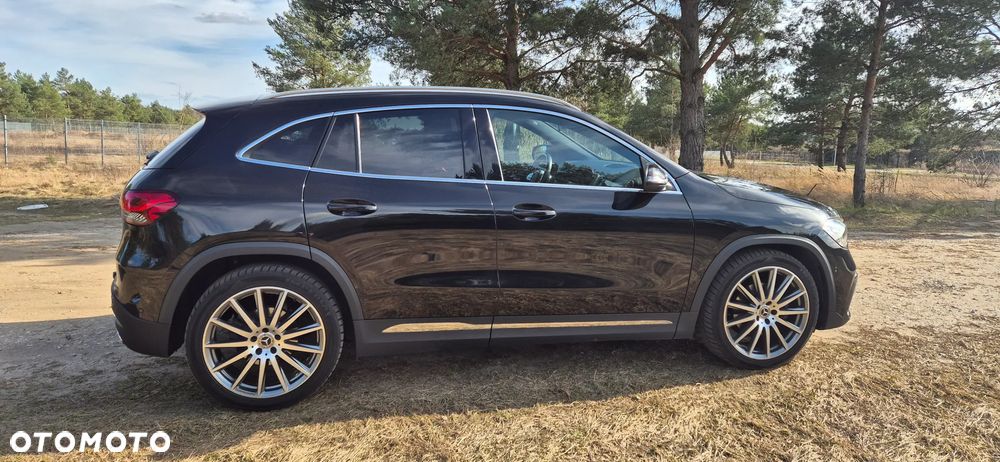 Mercedes-Benz GLA 200 - 5