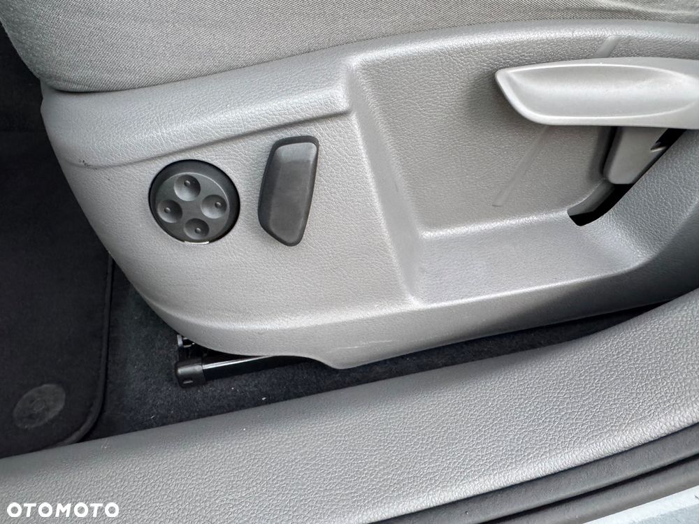 Volkswagen Sharan 2.0 TDI BlueMotion Technology Highline - 35